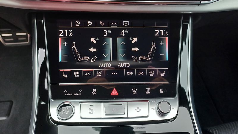 Audi Q8 S-LINE 210kW-WEBASTO-ČR-DPH- - fotka 16 z 25
