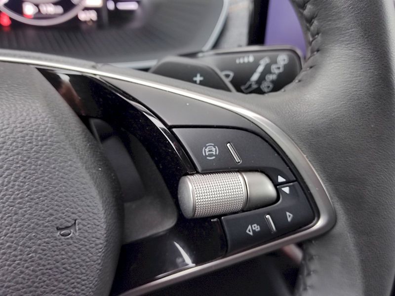Škoda Octavia (2024) Top Selection 1,5 Tsi 110 Kw D - fotka 29 z 36