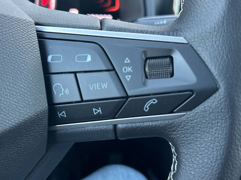 Seat Arona (2025) 1.0 TSI 7DSG Style - fotka 13 z 31
