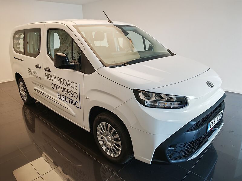 Toyota ProAce City Verso Full Electric (50kWh) Business - fotka 2 z 27