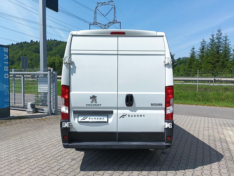 Peugeot Boxer (2020) 4350 L4H2 2.2HDi 140k MAN6 - fotka 6 z 18