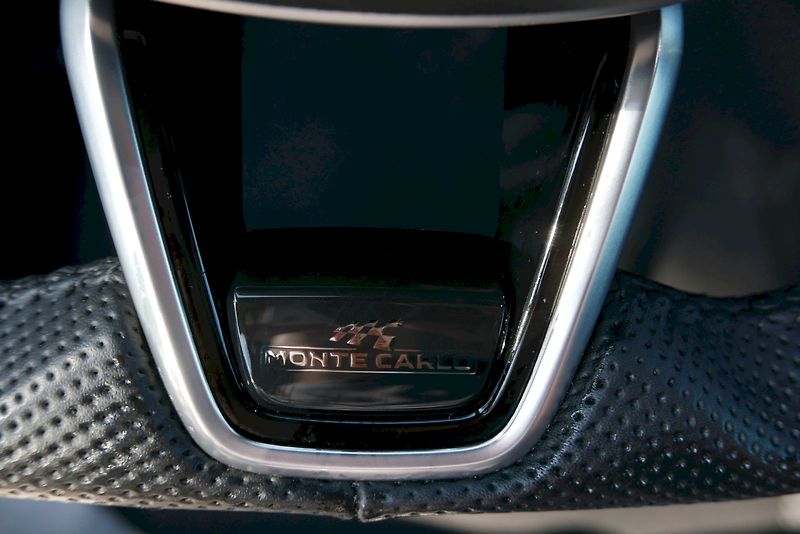 Škoda Kamiq (2025) 1.0 TSI 85 kW 7°DSG Monte Carl - fotka 8 z 29