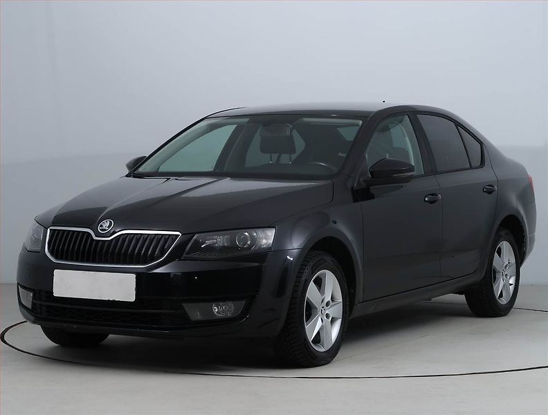 Škoda Octavia (2015) Style 2.0 TDI 4x4, 4X4, Navi - fotka 2 z 18
