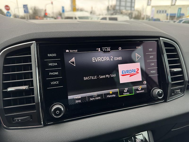 Škoda Karoq (2023) Style 1.5 TSI DSG - fotka 11 z 20