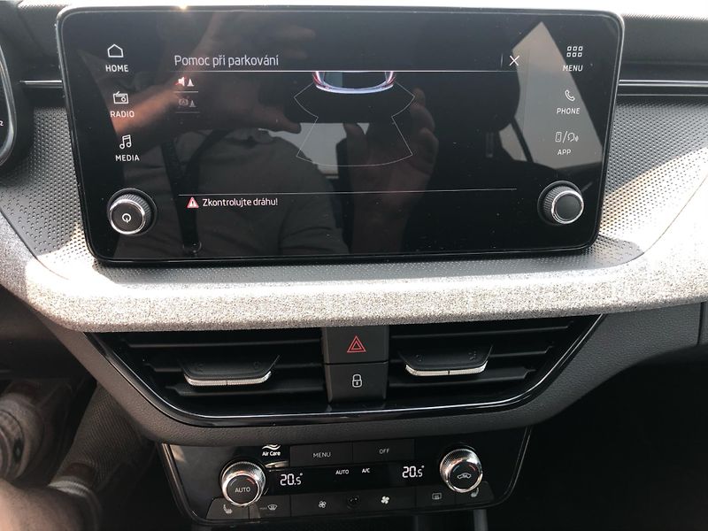 Škoda Kamiq 1.0 TSi SELECTION - fotka 20 z 27