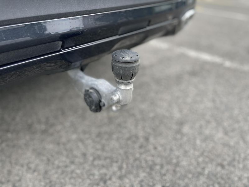 Mercedes-Benz GLC 200d 4Matic - fotka 14 z 29