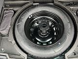 Škoda Karoq 1,5 TSi 110kW 7DSG AMBITION FR - náhled 25