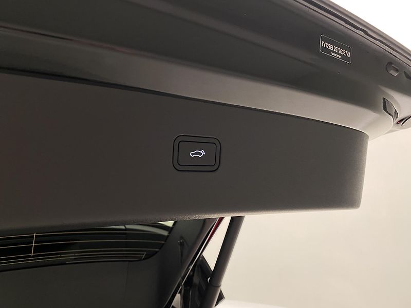Volvo EX30 (2026) PURE ELECTRIC EXTENDED PLUS - fotka 21 z 71