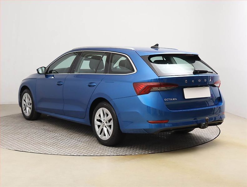 Škoda Octavia (2023) 2.0 TDI - fotka 4 z 24