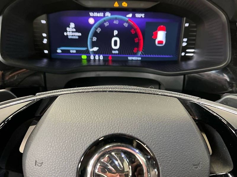 Škoda Kodiaq (2022) Laurin&Klement 2.0 TDI 4x4 DSG - fotka 16 z 20