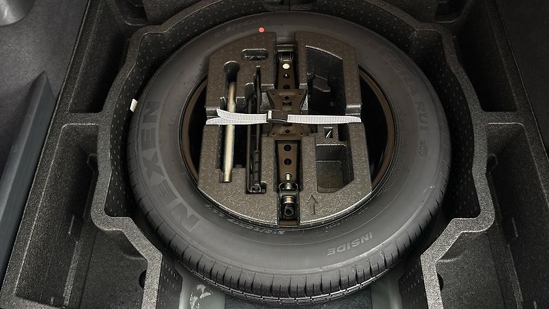 Škoda Kodiaq 2.0 TDI DSG 4x4 Sportline Excl - fotka 20 z 35