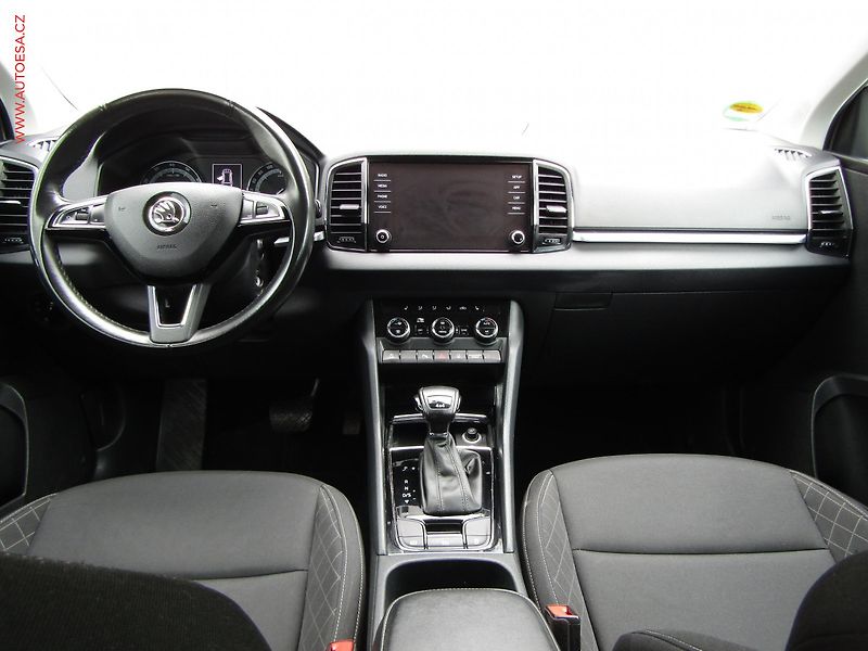 Škoda Karoq (2019) 1.5 TSi 4x4, Soleil, DSG, LED - fotka 8 z 20