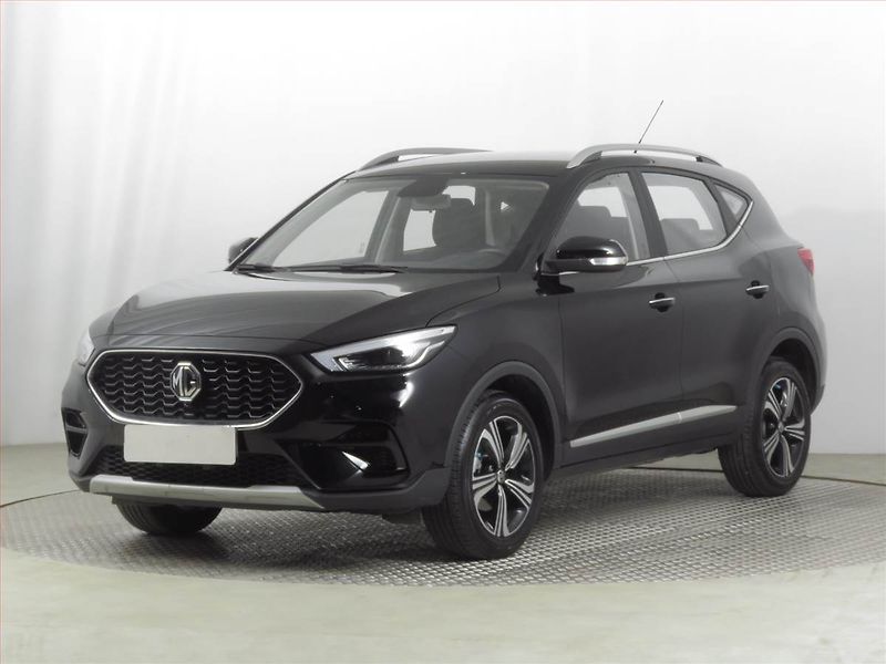 MG ZS (2024) Essential 1.5, Serv.kniha - fotka 2 z 17