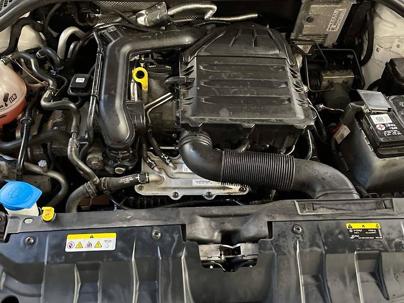 Škoda Fabia (2021) Combi 1.0 TSI Ambition - fotka 17 z 20