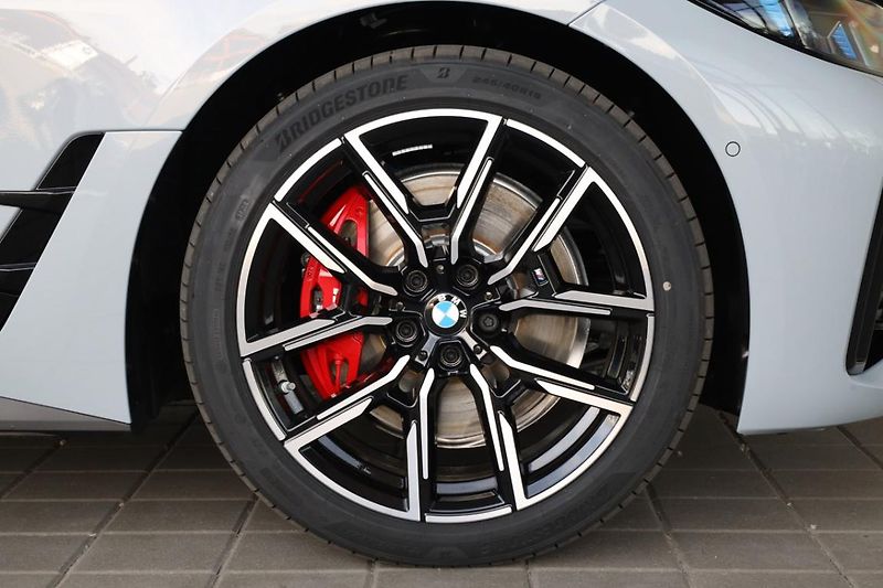 BMW Řada 4 420d xDrive Gran Coupe - fotka 7 z 17