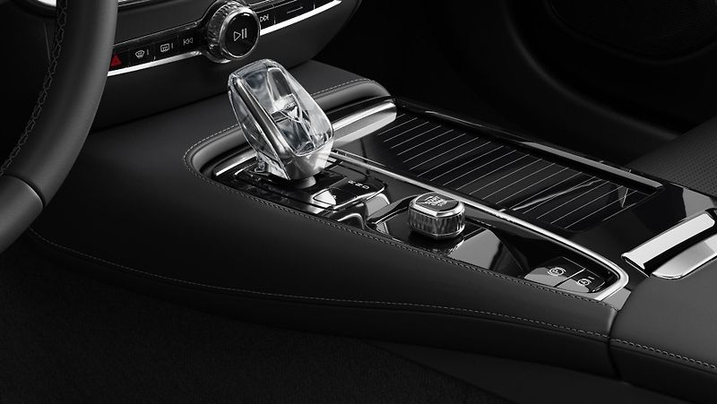 Volvo V60 (2026) T6 AWD Plug-in DARK PLUS - fotka 11 z 11