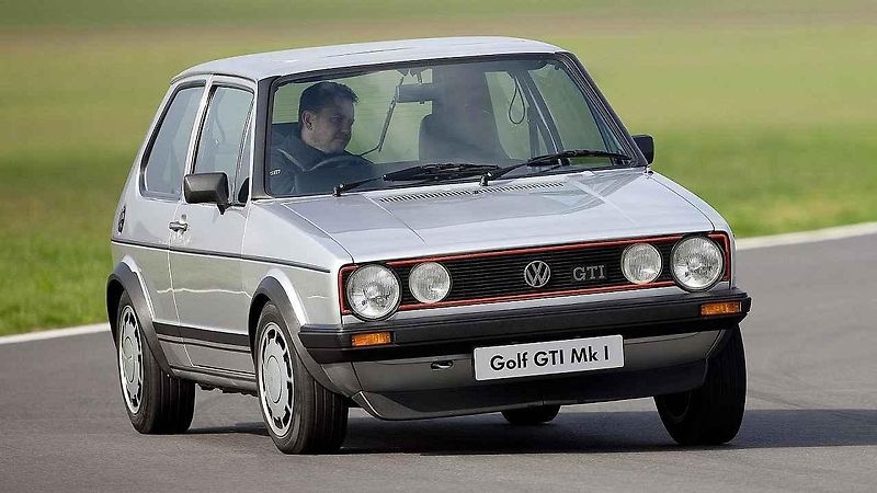 Aktuální Volkswagen Golf GTI Performance.