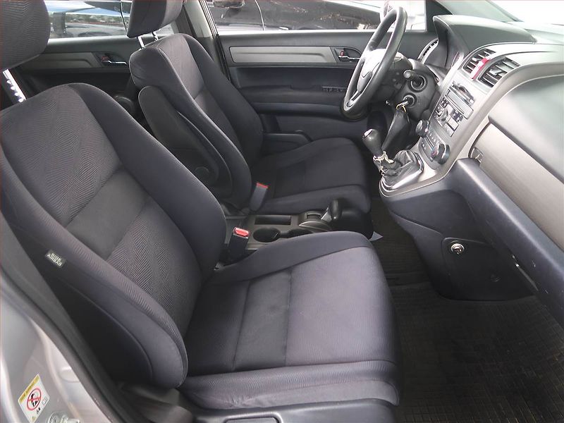 Honda CR-V (2011) 2.2 i-DTEC, 4X4 - fotka 9 z 16