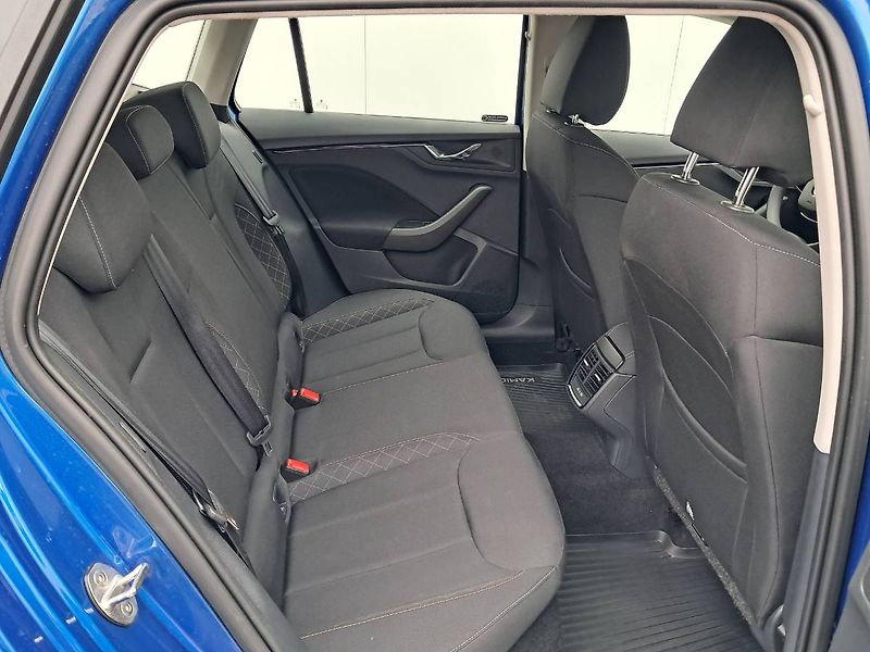 Škoda Kamiq (2024) AMBITION Fresh 1.0 TSI / 81 kW - fotka 23 z 30