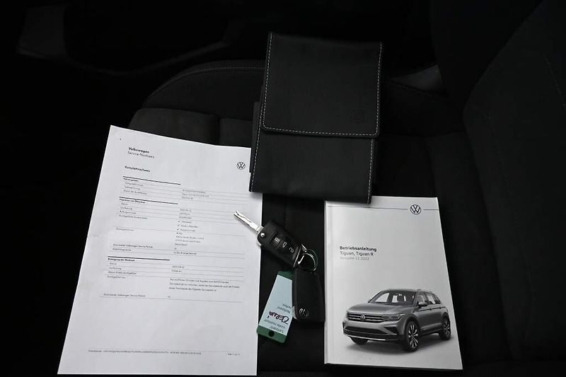 Volkswagen Tiguan (2023) 2.0 LIFE DSG LED ACC Tažné TDI - fotka 31 z 35