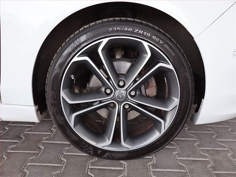 Opel Zafira (2015) 1.6 CDTI, Serv.kniha, Tempomat - fotka 14 z 18