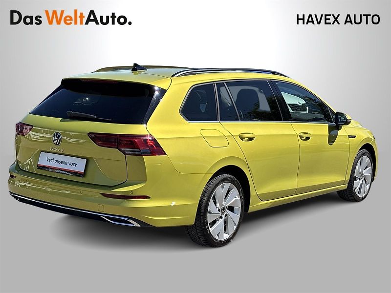 Volkswagen Golf Variant (2022) 2.0 TDI DSG Style - fotka 2 z 27
