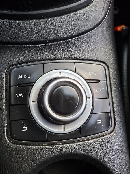 Mazda CX-5 2.0 benzin Rezervace - fotka 42 z 48