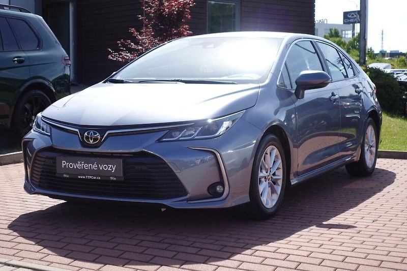 Toyota Corolla 1.5 BA 6 MT Comfort + Tech - fotografie inzerátu