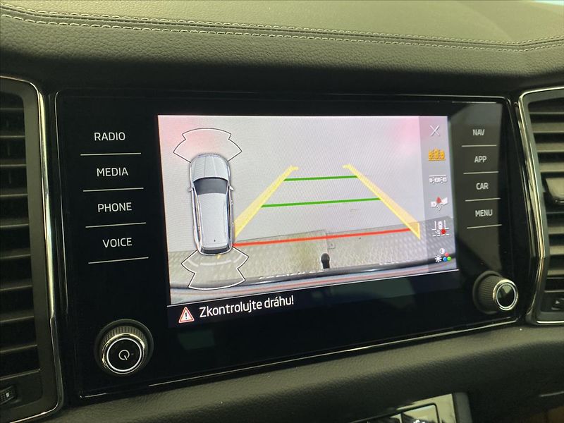 Škoda Kodiaq 2,0 TDI 110kW DSG Style Plus - fotka 16 z 28