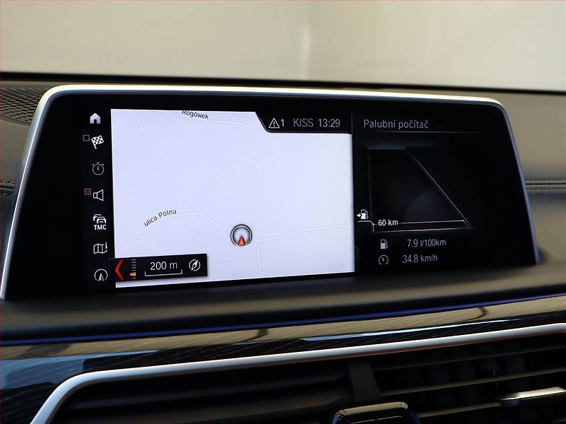 BMW Řada 7 (2019) M Paket 730d - fotka 15 z 22