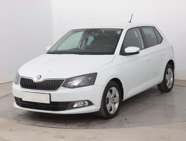Škoda Fabia (2017) 1.0 TSI, Serv.kniha, Navi - fotka 2 z 16