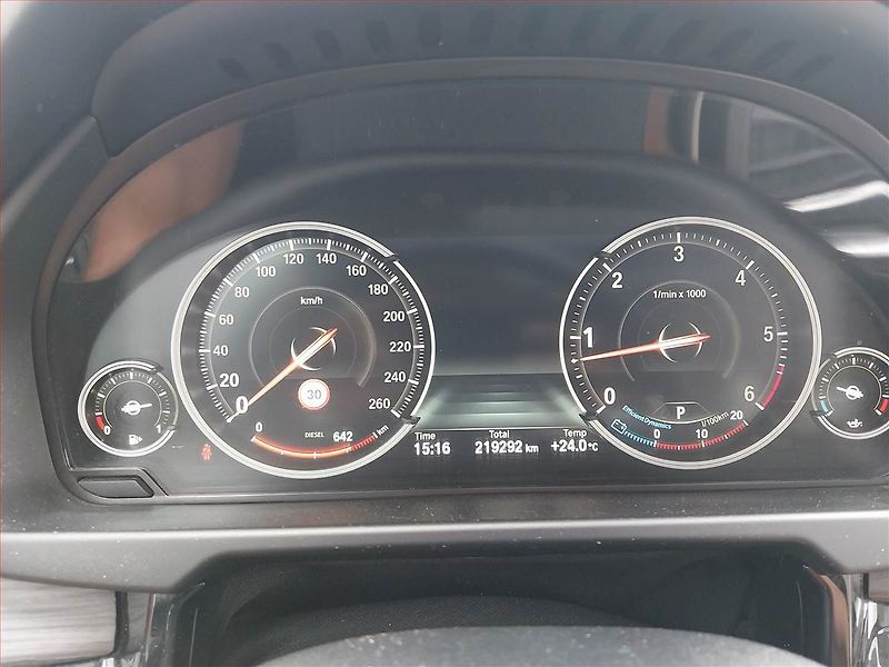 BMW X5 (2015) xDrive40d, 4X4, Automat, Kůže - fotka 11 z 24