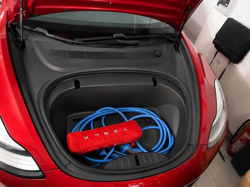 Tesla Model 3 (2020) LR AWD | DPH | 1. maj. ČR - fotka 7 z 19