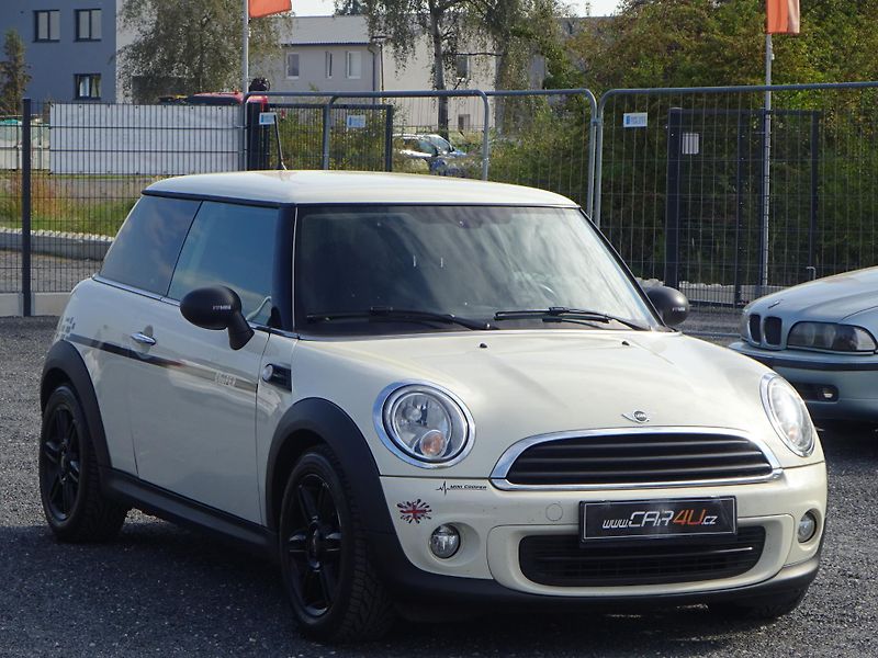 Mini One 1.6 72kW SERVIS POLOKŮŽE - fotka 3 z 26