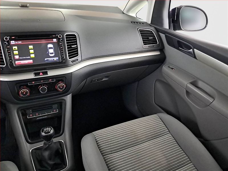 Seat Alhambra (2011) 1.4 TSI, Park. senzory - fotka 8 z 18