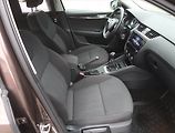 Škoda Octavia (2017) 1.6 TDI, Serv.kniha, Tempomat - náhled 9