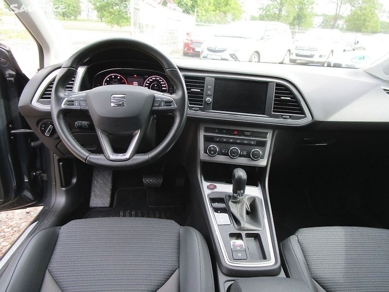 Seat Leon 1,5TSI-DSG-110KW-NOVÝ OLEJ - fotka 12 z 26