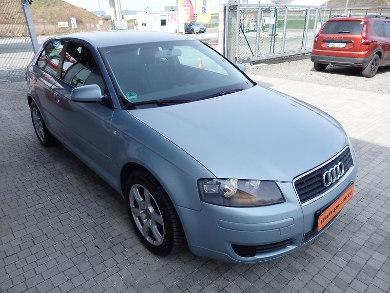 Audi A3 1.6i ZÁLOHOVÁNO - fotka 3 z 14