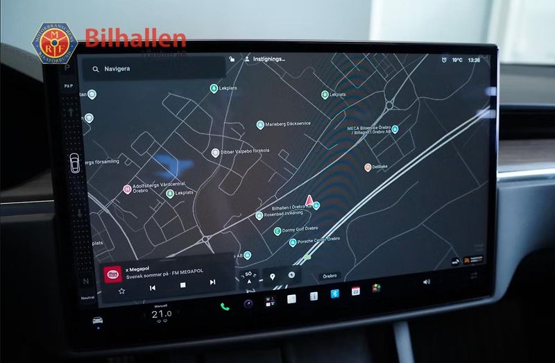 Tesla Model S LR AWD Vzduch Pano Kam Yoke - fotka 27 z 35