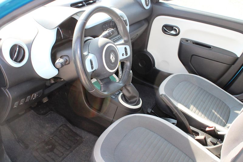 Renault Twingo (2015) 1,0i KLIMA TEMPOMAT EL.OKNA - fotka 9 z 14