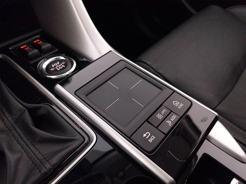 Mitsubishi Eclipse Cross (2019) Instyle 1.5 T-MIVEC, 4X4 - fotka 16 z 23
