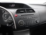 Honda Civic (2008) 1.8 i, po STK, jezdí výborně - náhled 9