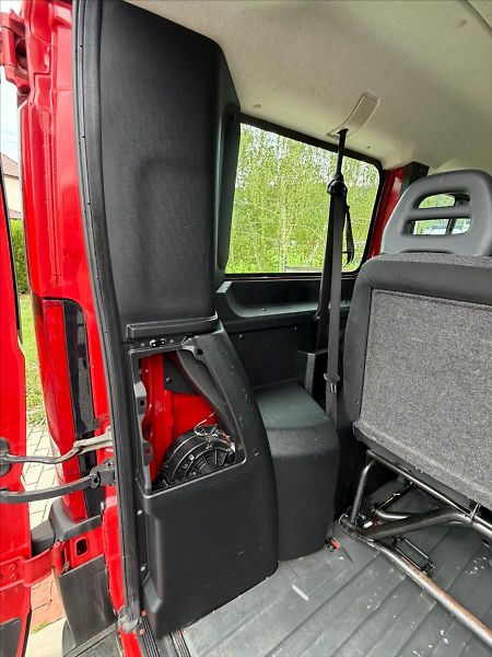 Fiat Ducato 2,3  2,3 9 MÍST - fotka 11 z 36
