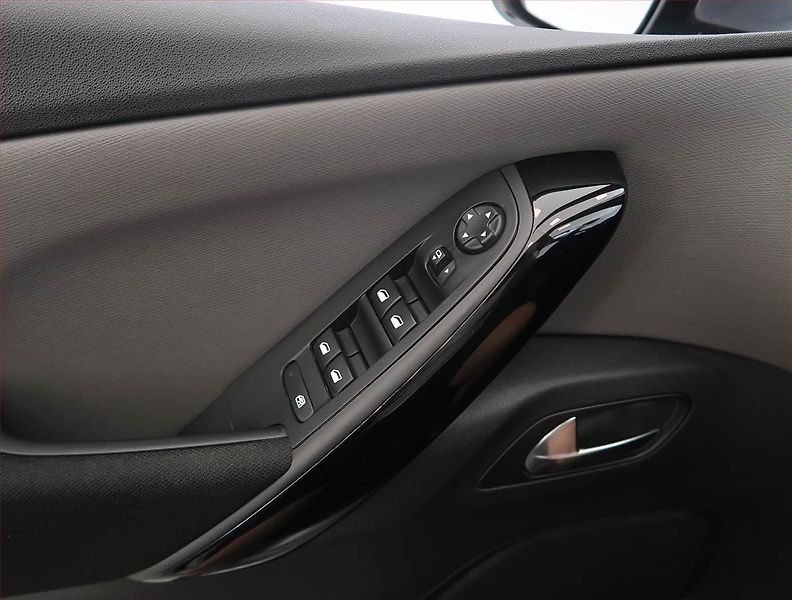 Citroën Grand C4 SpaceTourer (2019) 1.5 HDi, 7 míst, Serv.kniha - fotka 25 z 26