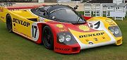 Porsche 962 posádky Hans - Joachim Stuck - Derek Bel - Klaus Ludwig.