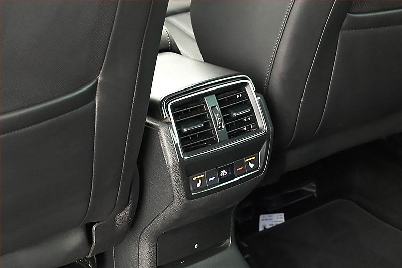 Škoda Kodiaq (2022) Laurin&Klement 2.0 TDI - fotka 18 z 20