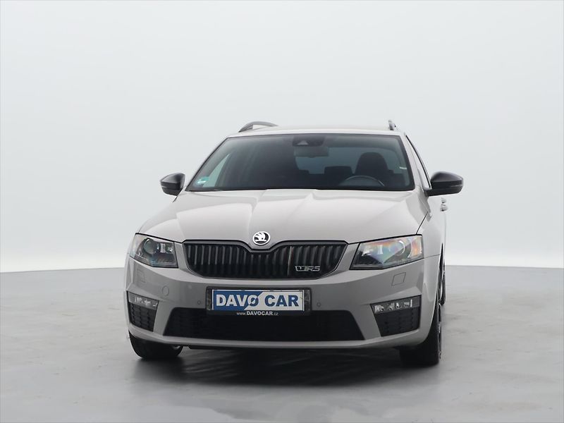 Škoda Octavia 2,0 TSI RS230 169kW DSG Canton - fotka 2 z 26