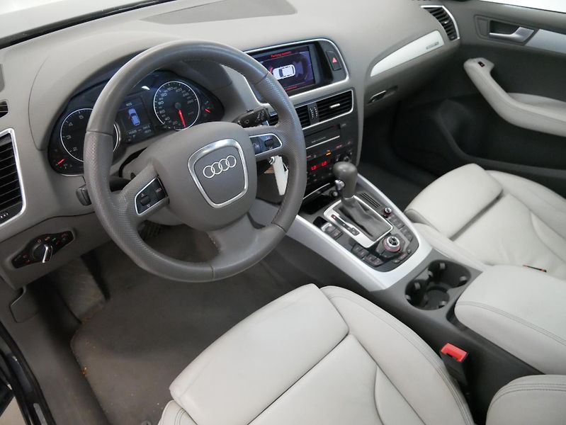 Audi Q5 - fotka 5 z 6