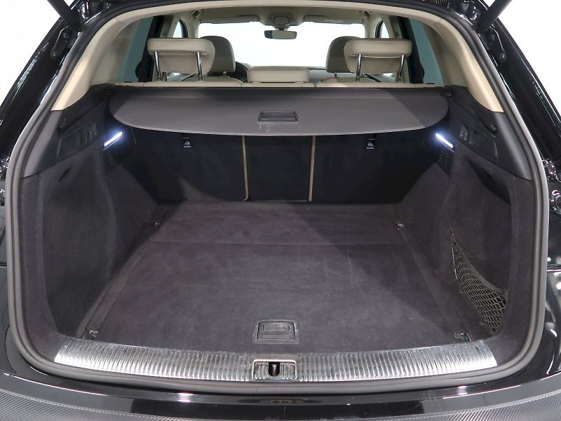 Audi Q5 (2018) 2.0TDI 100KW - fotka 32 z 32