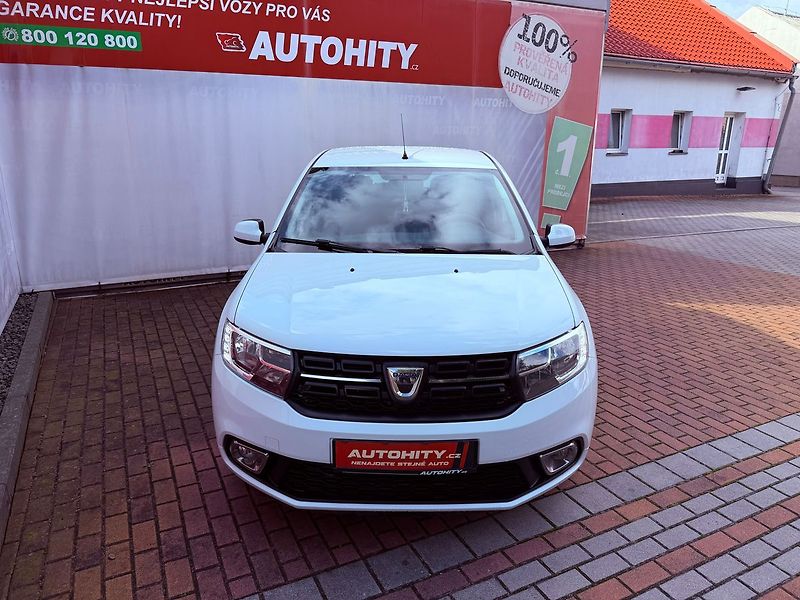 Dacia Sandero 1.0 SCe Access, ČR, 1.Maj - fotka 2 z 20